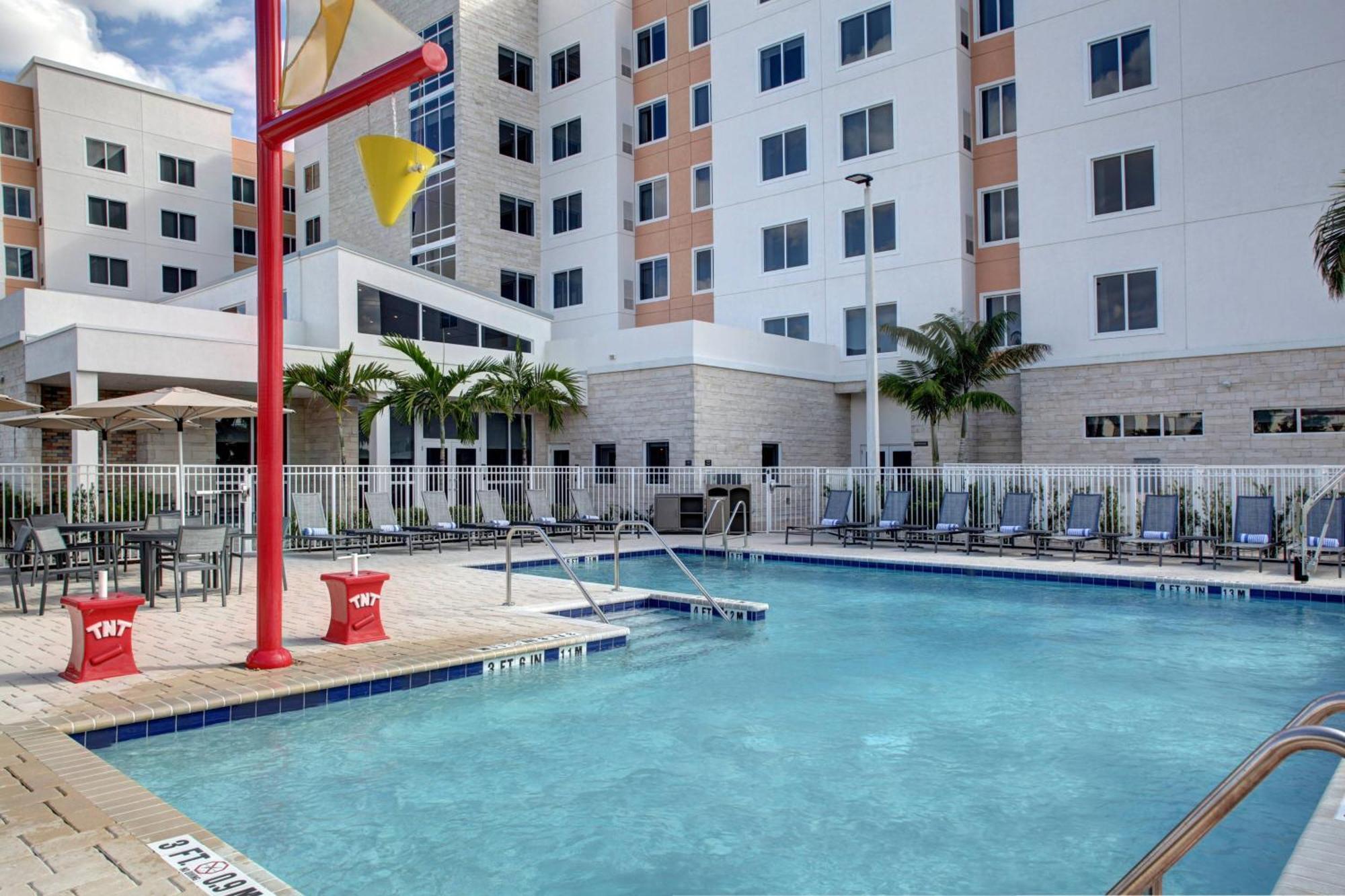 Residence Inn Fort Lauderdale Coconut Exteriér fotografie